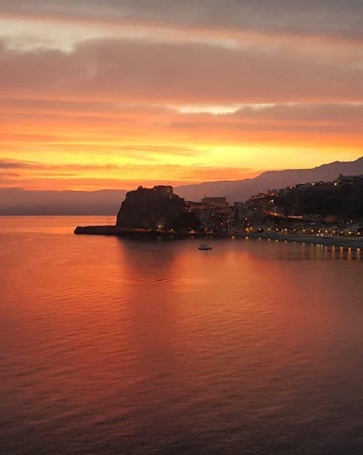 B&B Scilla Mare Екстер'єр фото
