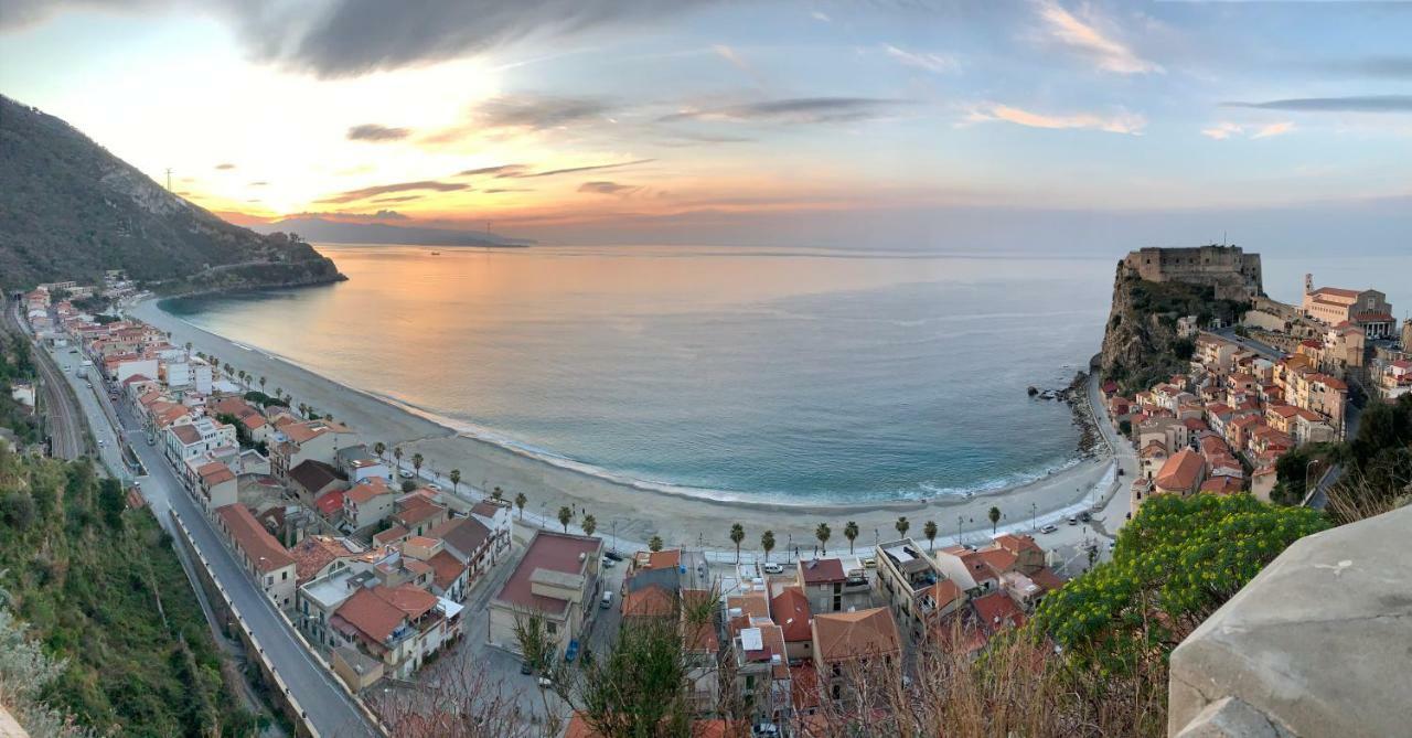 B&B Scilla Mare Екстер'єр фото